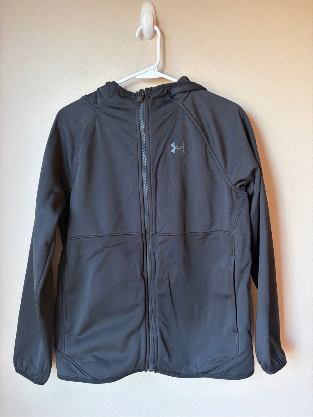 Under Armour Black Full-Zip Performance Hooded Jacket